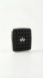 JHADE PopCase Mini in Noir Profond, side angle